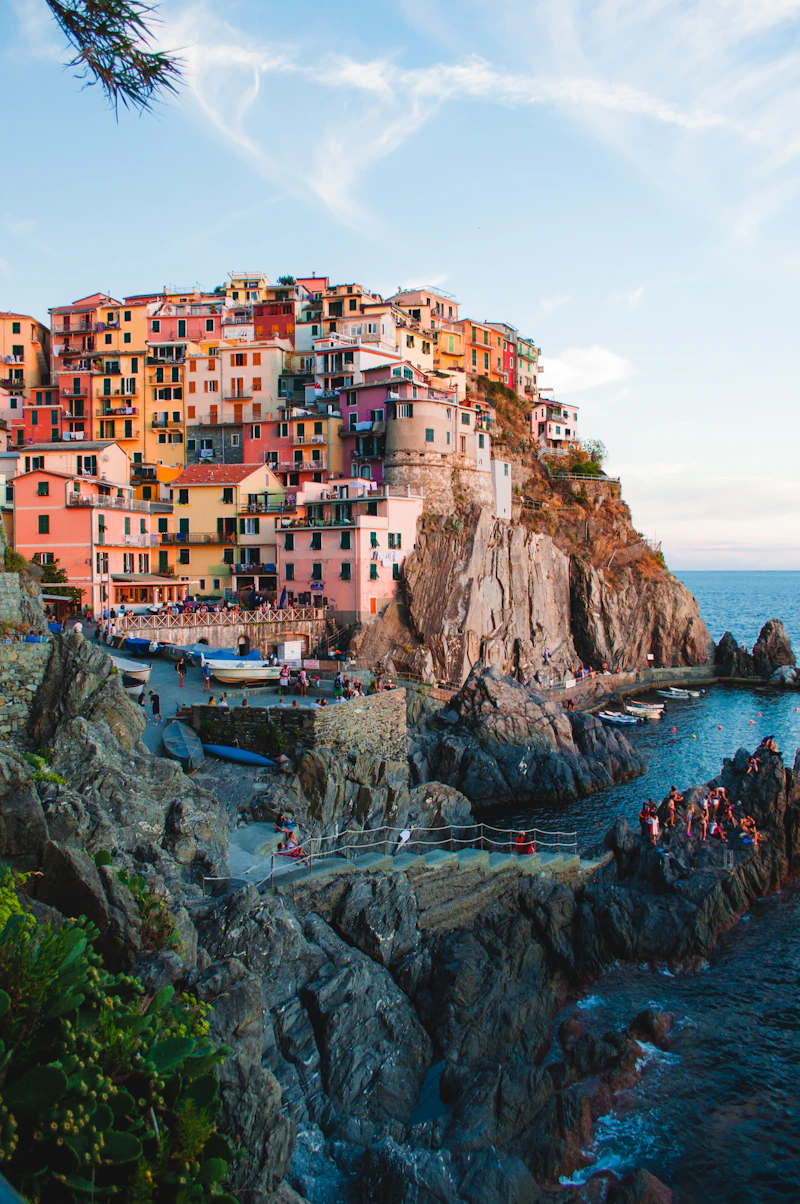 Italian Lakes & Cinque Terre tour package